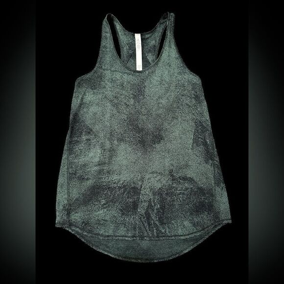Lululemon Essential Tank *Pleated - Picture 2 of 7